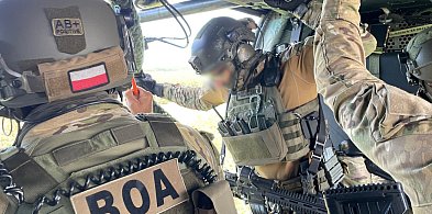Helikoptery, komandosi i cisza po burzy. Co odkryło CBŚ koło Osia? FILM-28157