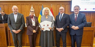 Unijne fundusze dla regionu — doposażenie szpitala, budowa remiz i nowy inkubator-28907