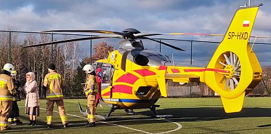 Chwile grozy w szkole w Drzycimiu. Na boisku lądował helikopter medyczny-28949
