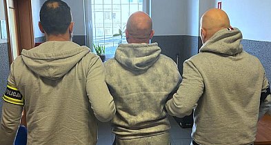 Mieszkaniec Świecia wpadł na bydgoskim targowisku