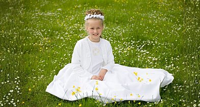 Pierwsza Komunia 2026. Ile wypada włożyć do koperty?