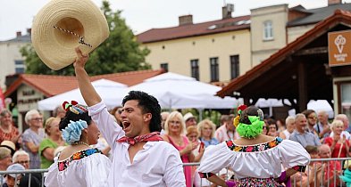 Kultury świata na wyciągnięcie ręki! Przed nami Lato z Folklorem w Świeciu