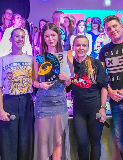 Muzyczne talenty podbiły scenę! VOCALE 2025 zakończone zwycięstwem Karoliny ZDJĘCI-28961