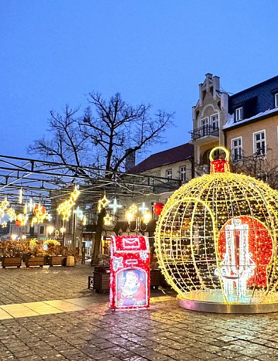 Miasto inwestuje w nowe świąteczne dekoracje. Kwota zaskakuje!-29073
