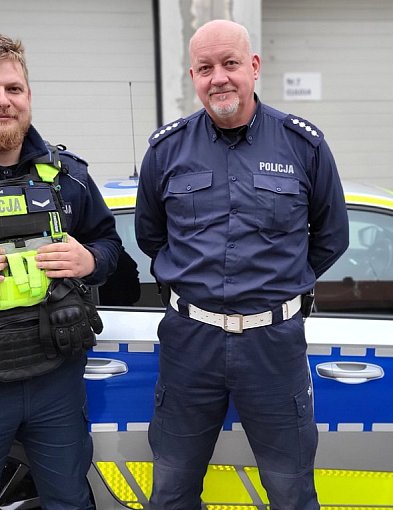 Kierowca dziękuje policjantom i strażakom za sprawną pomoc-29157