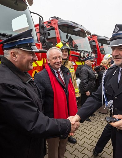 OSP Wałdowo i OSP Górna Grupa z nowymi wozami-29304