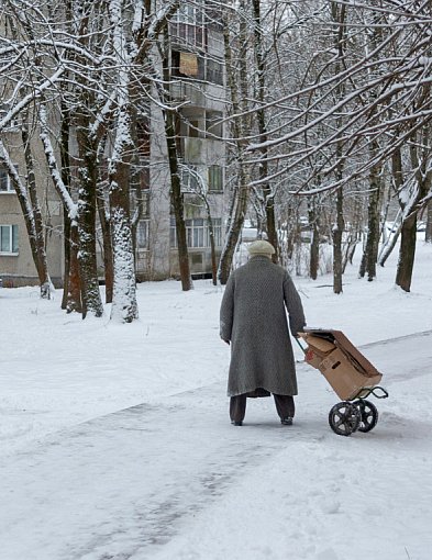Uwaga na drogach! Powiat świecki pod wpływem mrozu i oblodzeń-29395