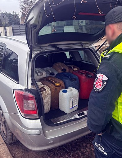 Filmowy pościg na S5 pod Grudziądzem. Wpadł seryjny złodziej-29398