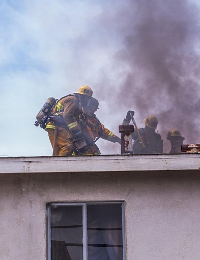 Dramatyczny pożar w Morgach. Właściciel próbował ratować dom-29545
