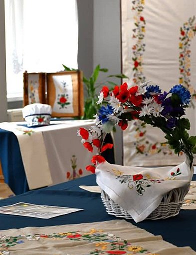 Igła i nitka w dłoniach mistrzów. Rusza konkurs na haft kociewski