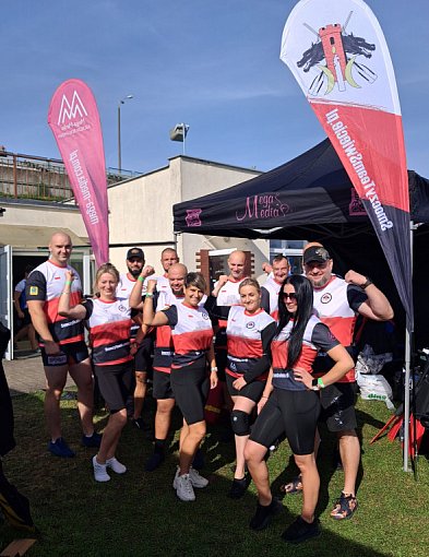 Smocze łodzie opanują świecki basen! Międzynarodowe emocje i relacja na żywo