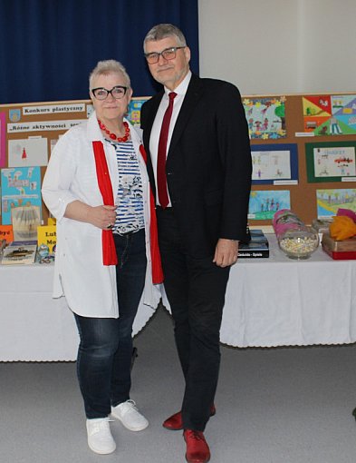 Warto. Naprawdę warto. Zapraszamy na spotkania autorskie w Laskowicach i Jeżewie