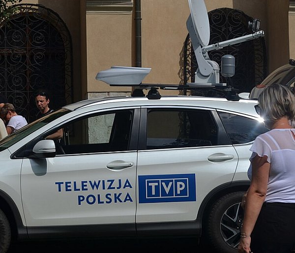 Zmiany w Telewizji Polskiej. Te kanały mogą przejść do historii-28279