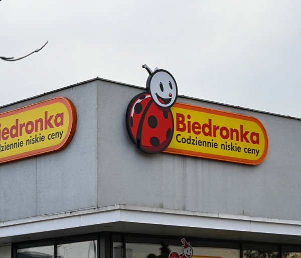 Nowe rozwiązanie w popularnej sieci. Ma ułatwić codzienne zakupy-28518