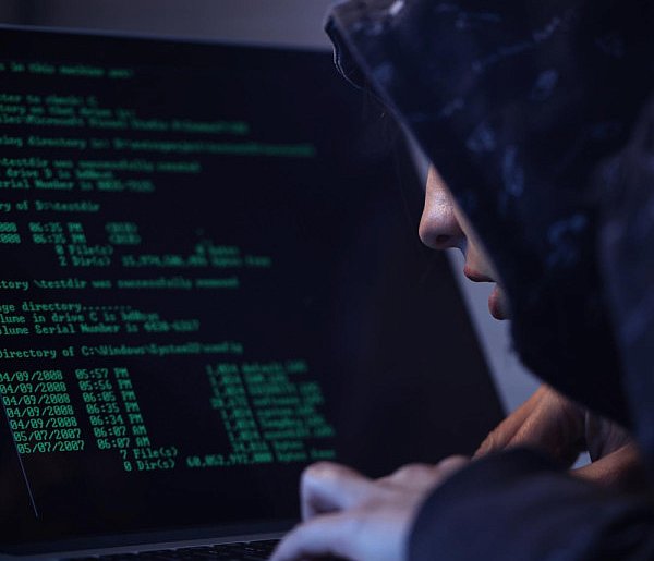 Wyciek danych z tysięcy sklepów internetowych. Ujawniono dane klientów-28705