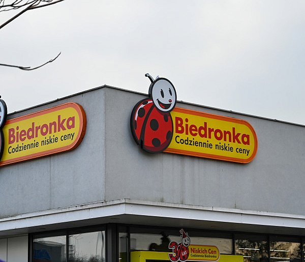 Biedronka publikuje ostrzeżenie. Sprawdź, czy masz ten towar w domu-28849