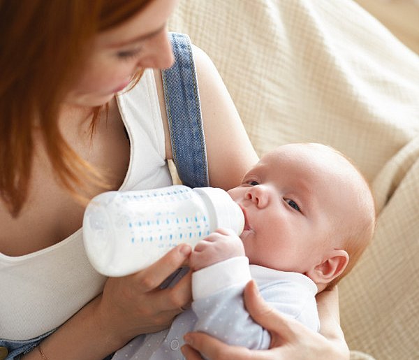 Popularne mleko dla niemowląt wycofane. Jest komunikat GIS-29489