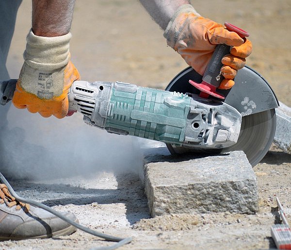 Weszły nowe przepisy. ZUS przyjmuje setki tysięcy wniosków-29582