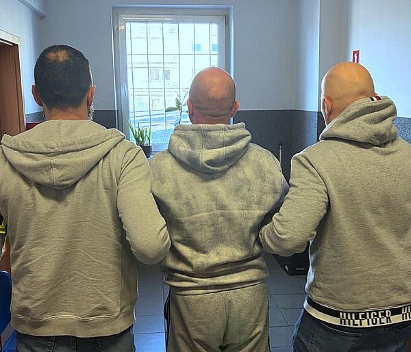 Mieszkaniec Świecia wpadł na bydgoskim targowisku