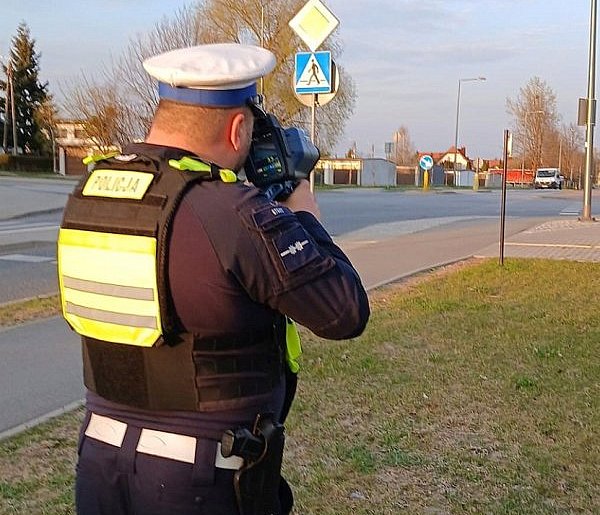 Posypały się mandaty. Kaskadowy pomiar prędkości na drogach powiatu świeckiego