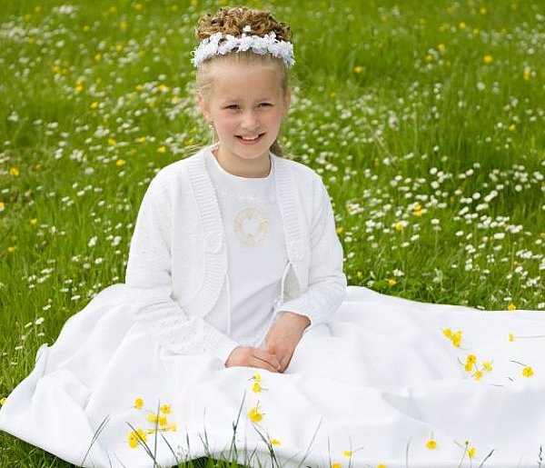 Pierwsza Komunia 2026. Ile wypada włożyć do koperty?