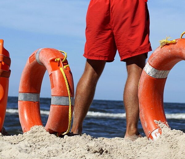 Służby mundurowe opanują plażę w Decznie