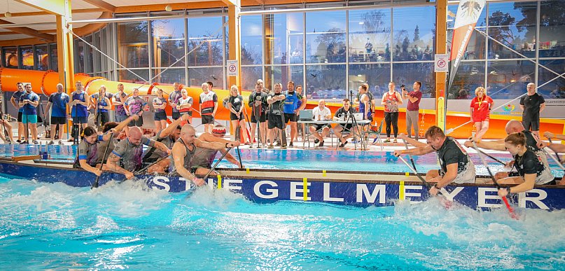 Smocze piekło w świeckim basenie! I Zawody o Puchar Burmistrza za nami [RELACJA]