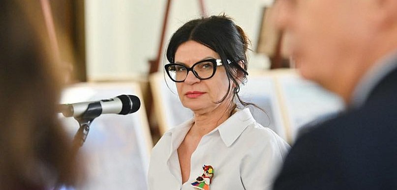 O sekretach facemodelingu i kobiecym zdrowiu przy filiżance kawy