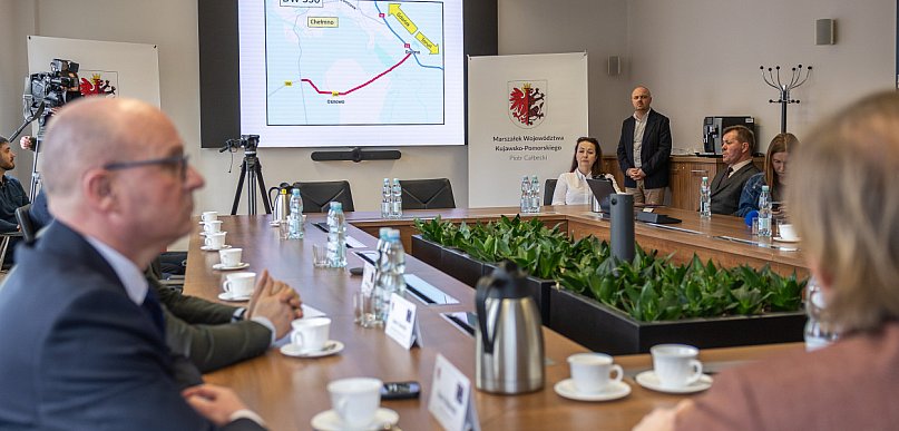 Zielona rewolucja na trasach wokół Chełmna i Świecia. Rusza wielkie sadzenie drzew