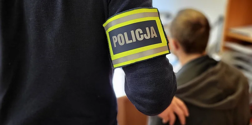 Zaczęło się od usterki światła, skończyło na poważnych zarzutach - 28652