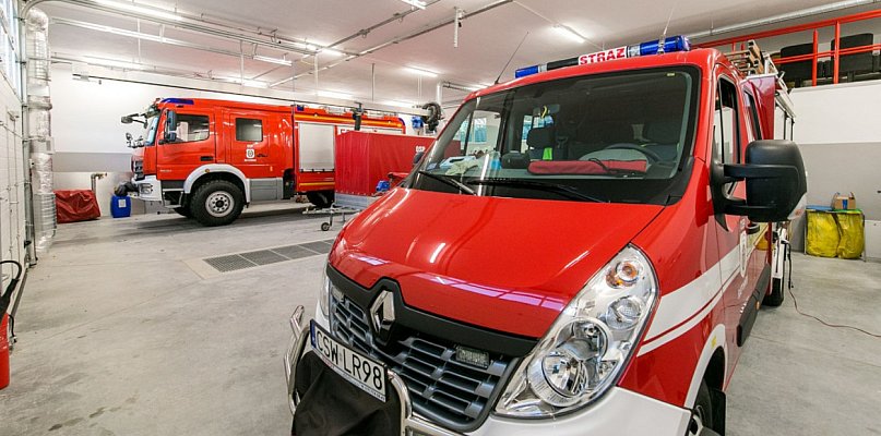 Dziś wieczorem powitajmy strażacki samochód - 28862