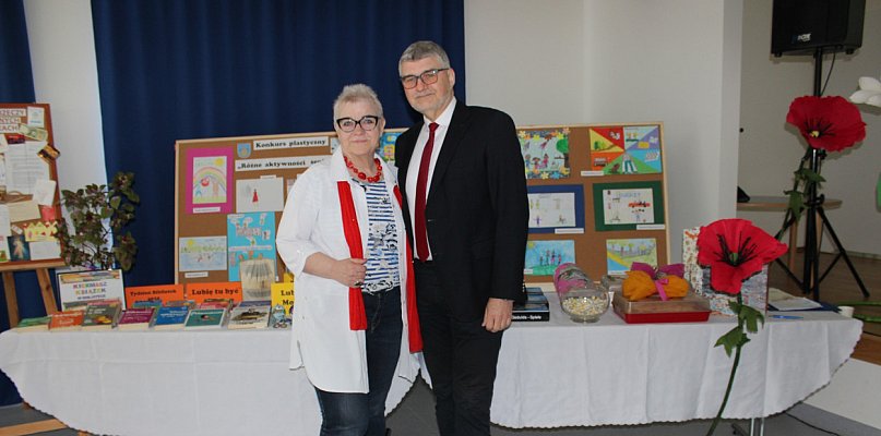 Warto. Naprawdę warto. Zapraszamy na spotkania autorskie w Laskowicach i Jeżewie