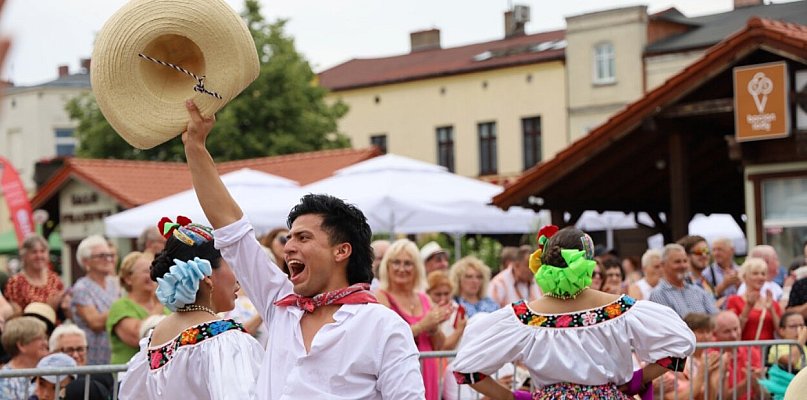 Kultury świata na wyciągnięcie ręki! Przed nami Lato z Folklorem w Świeciu