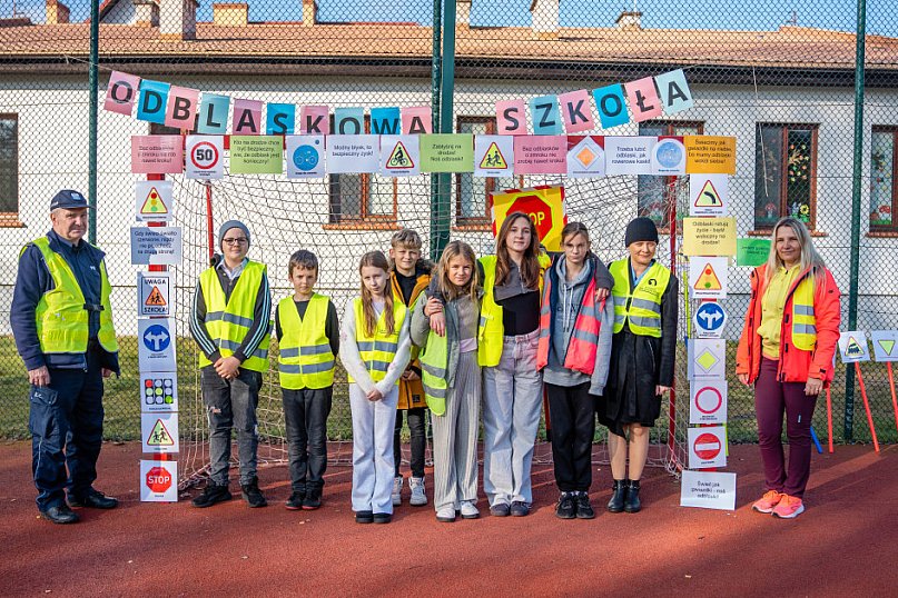 Oblaskowa Szkoła w Wierzchach