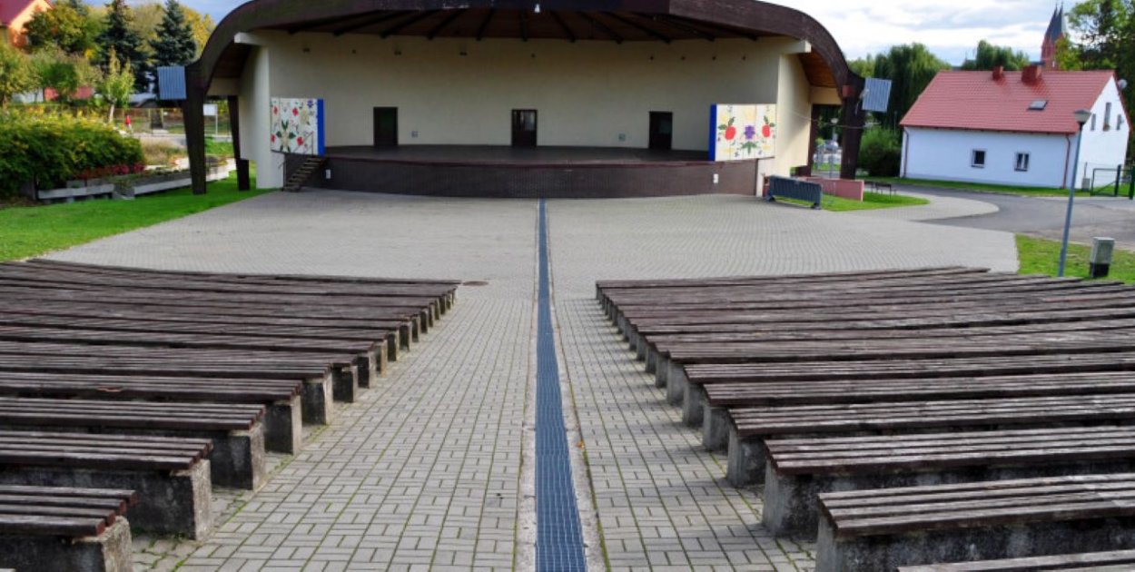 Ogłoszenie starostwa - darowizna terenu dla Gminy Świecie