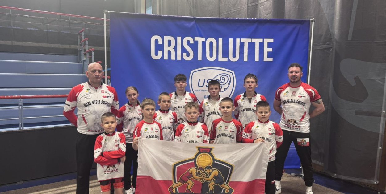 Julian Hajne na szczycie. MLKS Wisła Anbud Świecie podbija Francję WIDEO